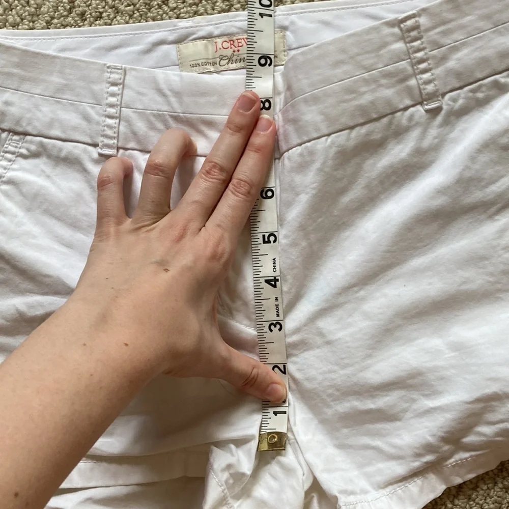 J. Crew 100% Cotton Chino Shorts White Size 2 Summer Chic Breathable Boating EUC